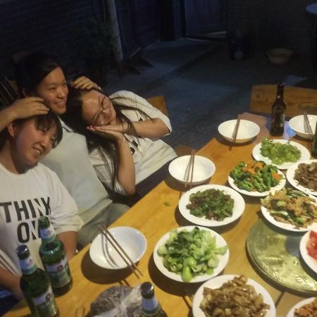 Pingyao Lefeng Youth Hostel - Ancient Town Екстер'єр фото