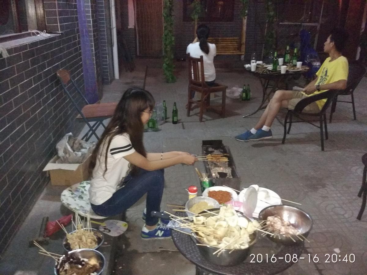 Pingyao Lefeng Youth Hostel - Ancient Town Екстер'єр фото