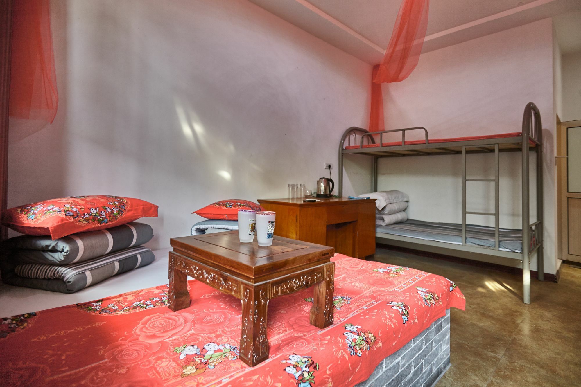 Pingyao Lefeng Youth Hostel - Ancient Town Екстер'єр фото